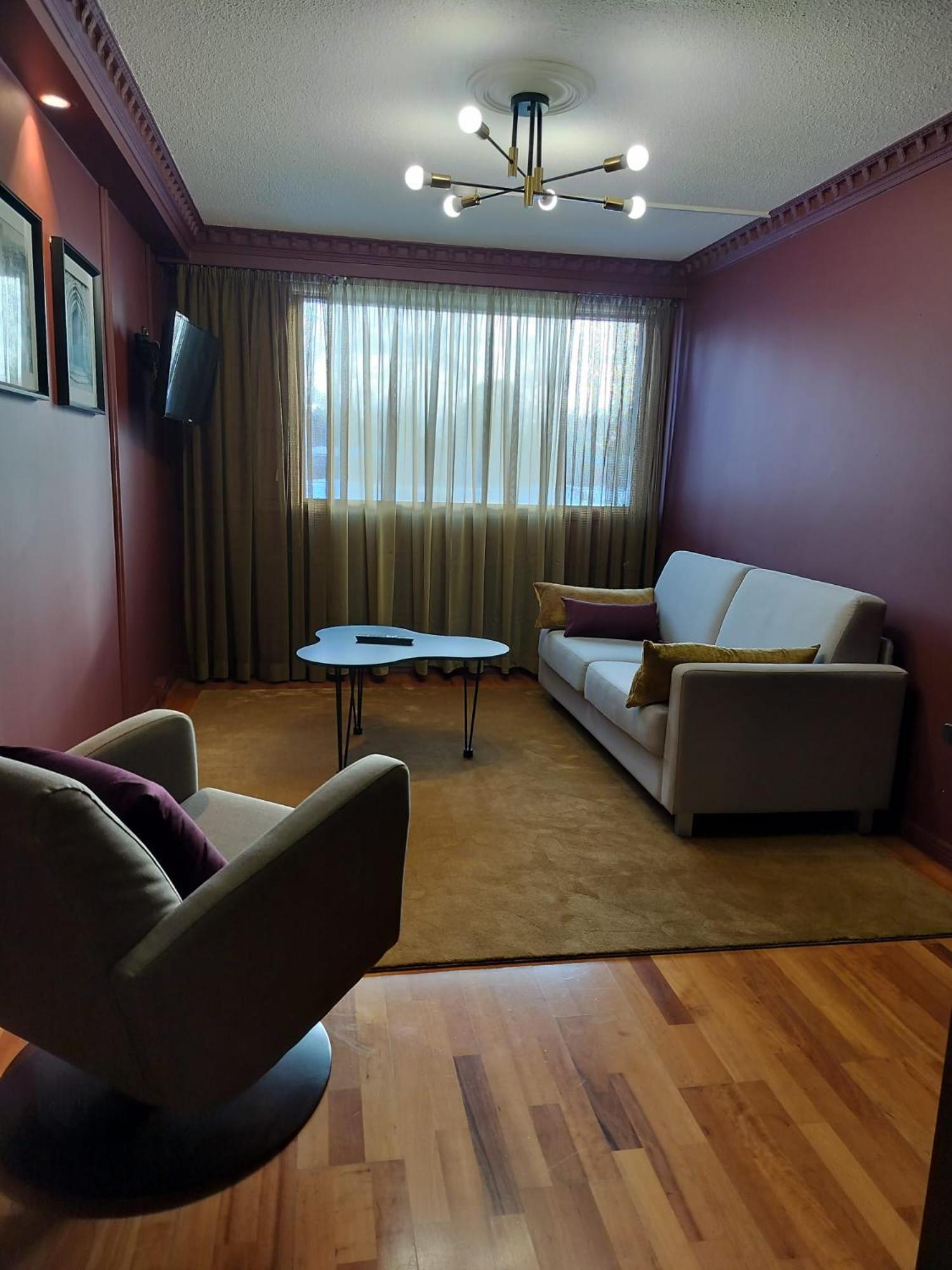 Hotel Kaeenpesae 일리비에스카 외부 사진